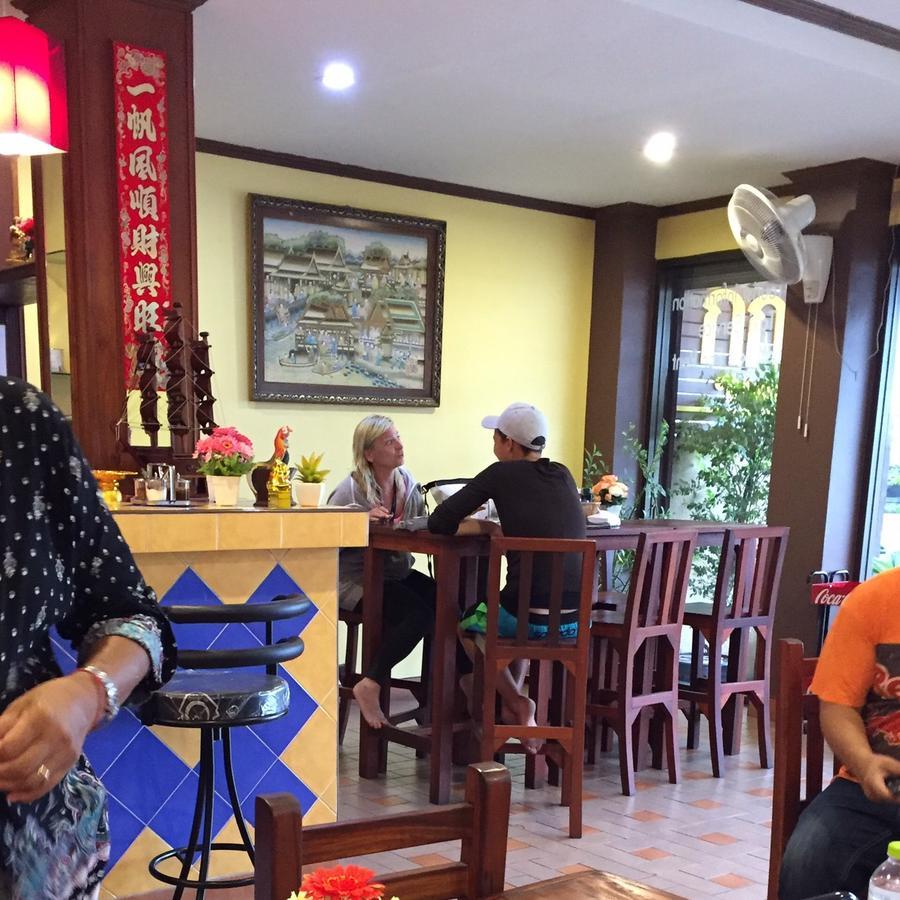 Kookkai House Hostel Patong Екстериор снимка