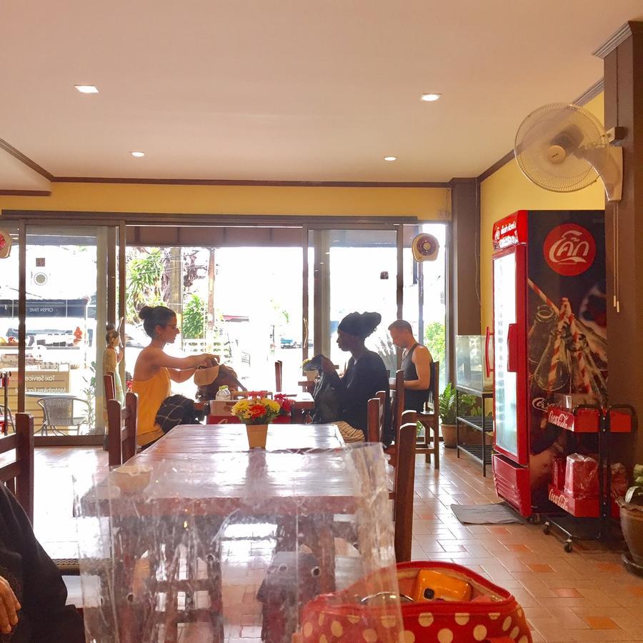 Kookkai House Hostel Patong Екстериор снимка